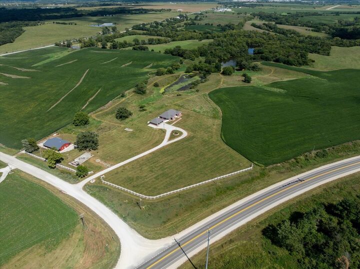 Property Photo: 48724 185th Trail IA 50049