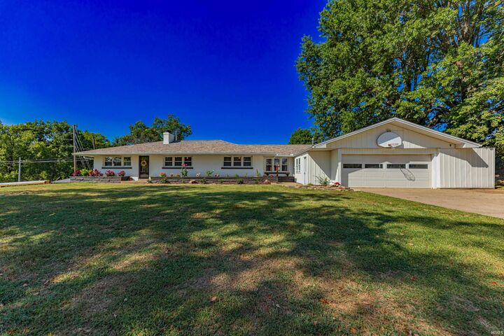 6121 Lake Shore Drive  Evansville IN 47720 photo