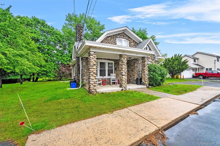 Property Photo:  12 Sand Street  NY 10923 