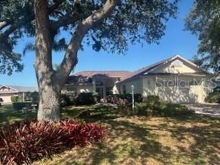 Property Photo: 4527 Hamlets Grove Drive FL 34235
