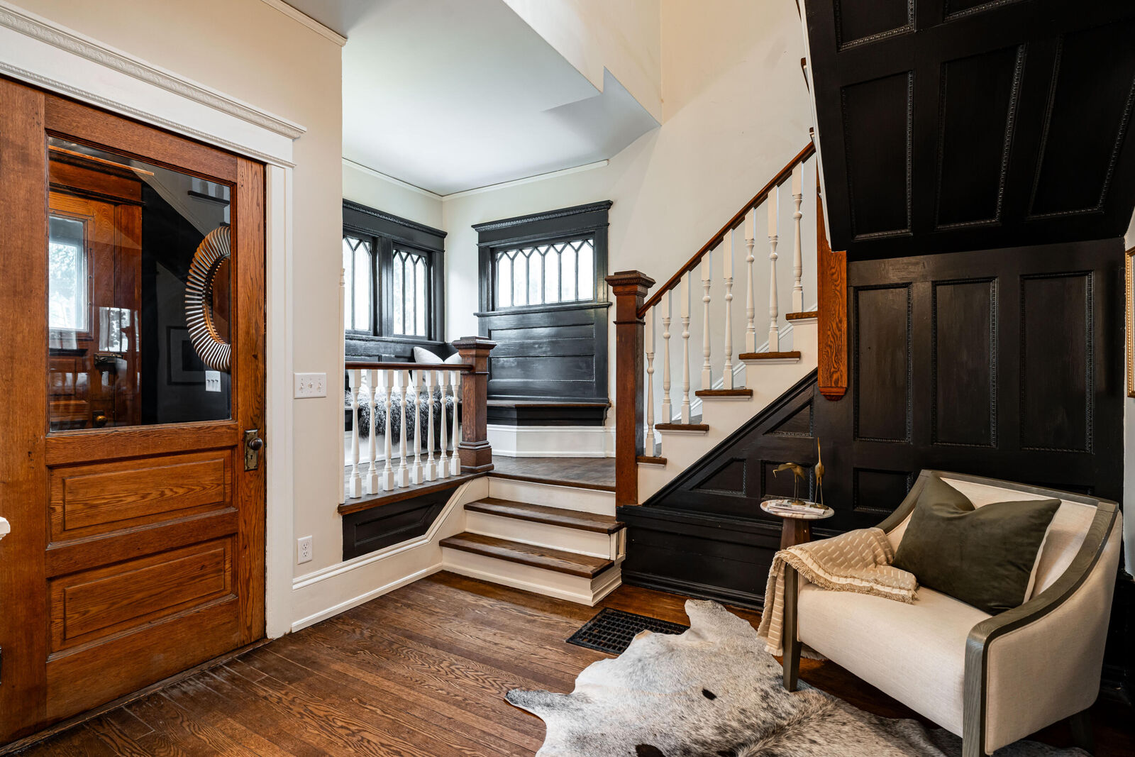 Property Photo: 2824 N Murray Ave WI 53211