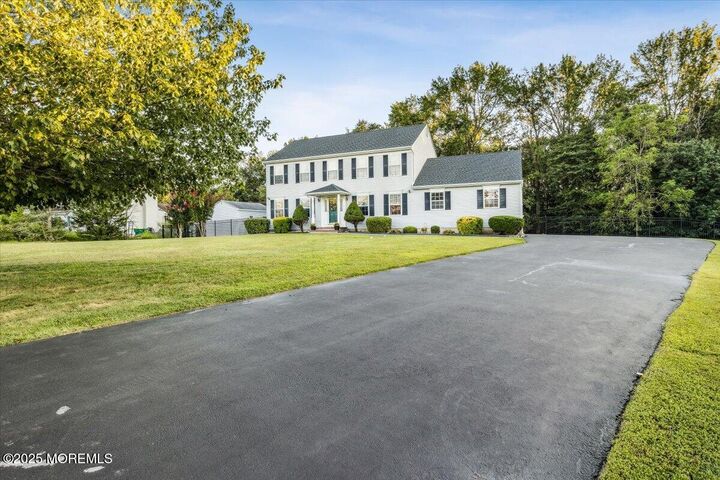 Property Photo:  353 Fieldcrest Drive  NJ 08533 