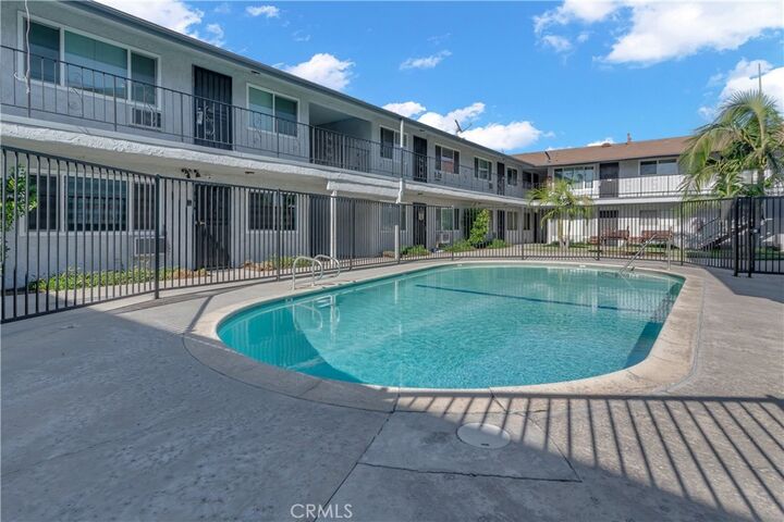 Property Photo:  2890 E Artesia Blvd 57  CA 90805 
