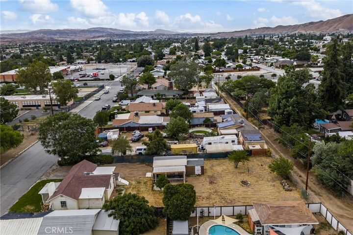 Property Photo:  35178 Avenue D  CA 92399 