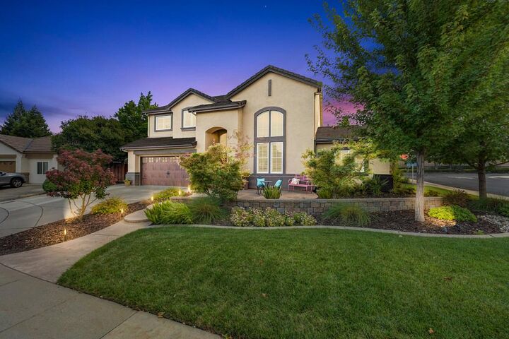 Property Photo: 1636 Roadrunner Drive CA 95747