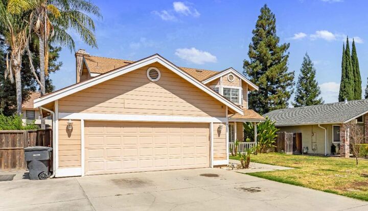 Property Photo: 2405 Veneman Avenue CA 95356