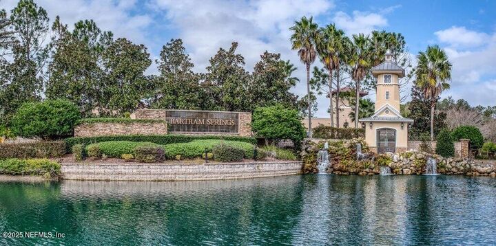Property Photo: 6310 Green Myrtle Drive FL 32258