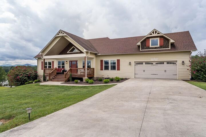 Property Photo: 62 Bonney Ridge Road GA 30512