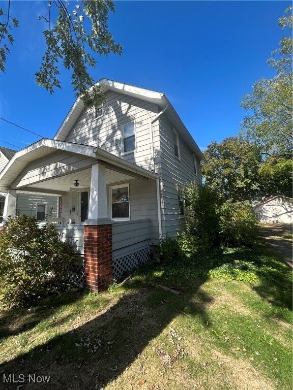 Property Photo: 1837 Marks Avenue OH 44305