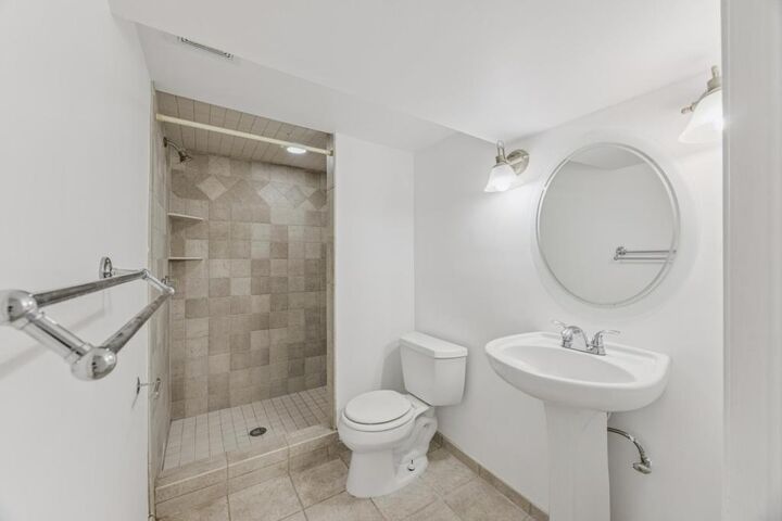 Property Photo: 3916 Thomas Avenue S MN 55410