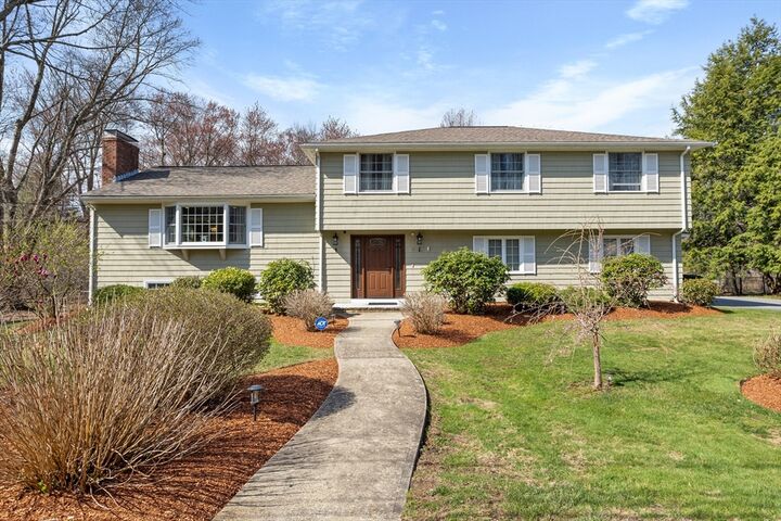 6 Hadley Road  Lexington MA 02420 photo