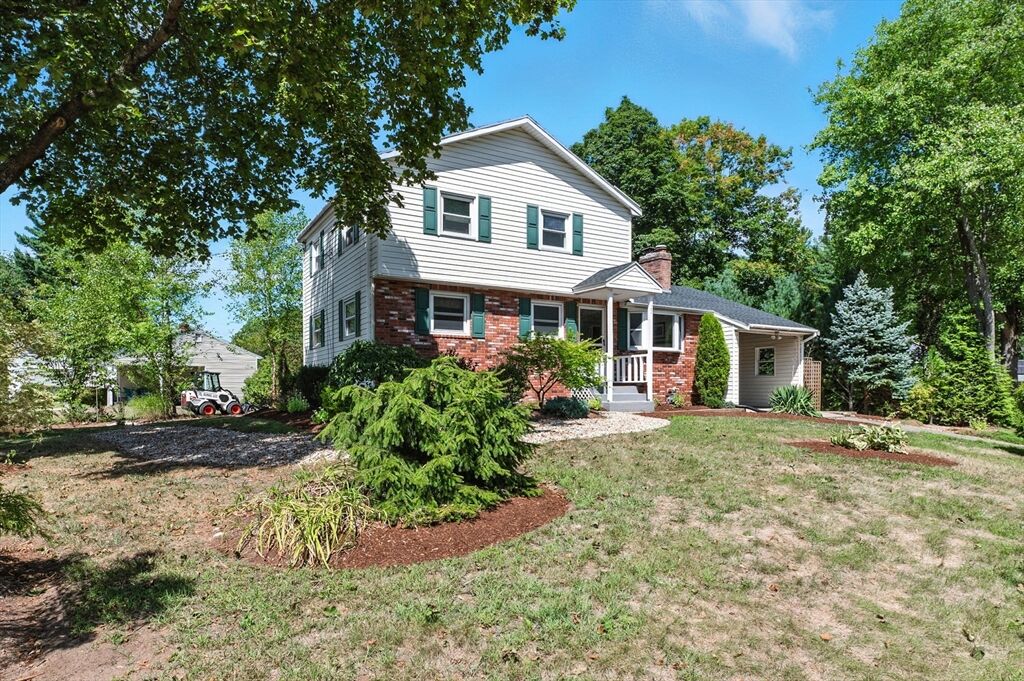 Property Photo: 20 Oakland Ave MA 01876