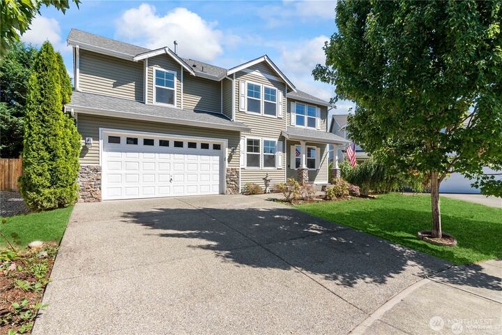 Property Photo:  19219  76th Avenue E  WA 98387 