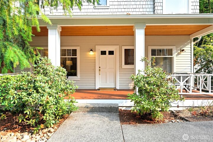 Property Photo: 5905 106th Avenue NE WA 98033
