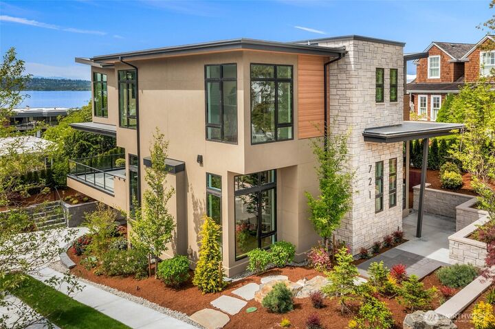 721  2nd Street S  Kirkland WA 98033 photo