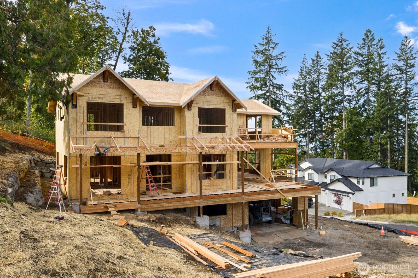 Property Photo:  6237  179th Place SE  WA 98006 