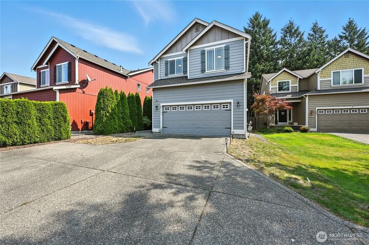 Property Photo: 8713 188th Street Court E WA 98375