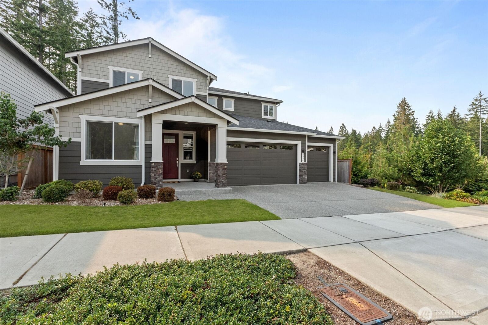 Property Photo:  4886  Amherst Way SW  WA 98366 