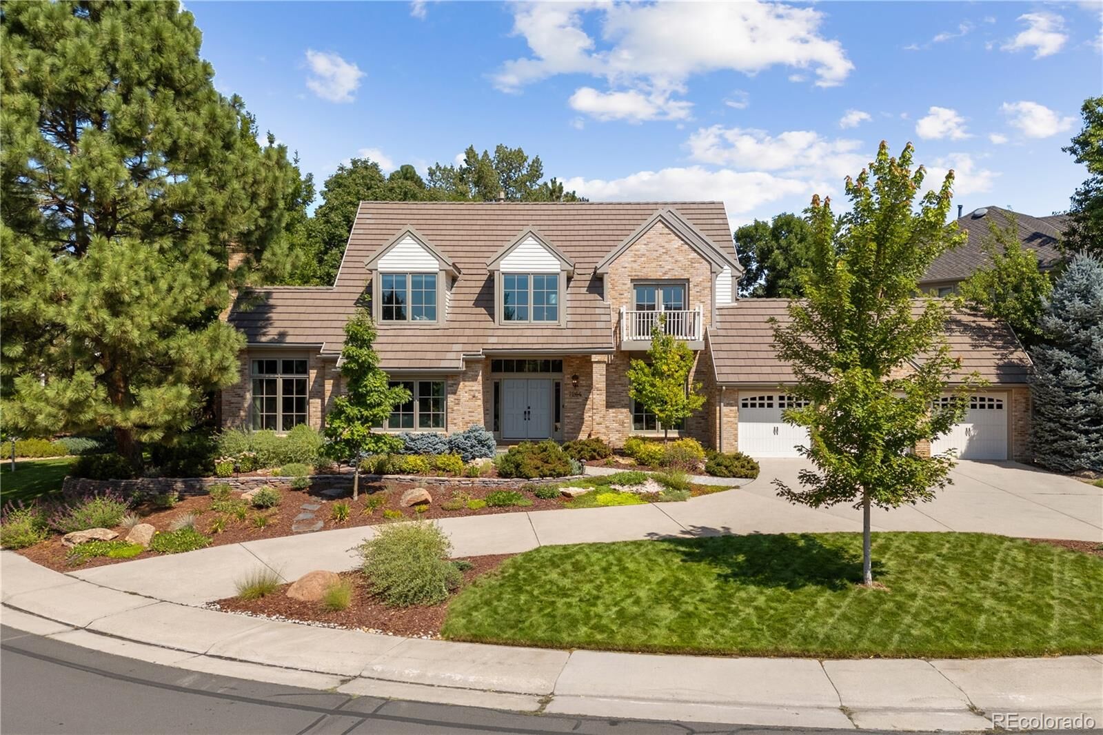 Property Photo: 7264 S Niagara Circle CO 80112