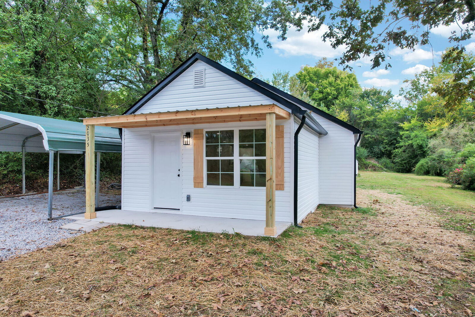 Property Photo:  2035 Hampton Drive SE  TN 37311 