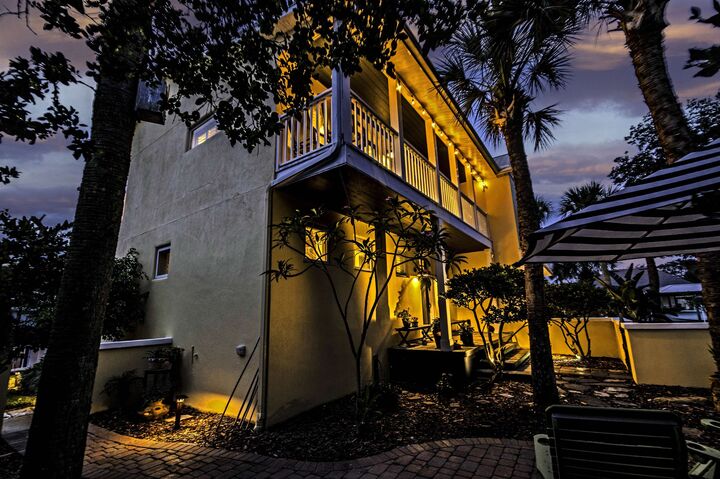 Property Photo:  312 Amelia Court  FL 32080 