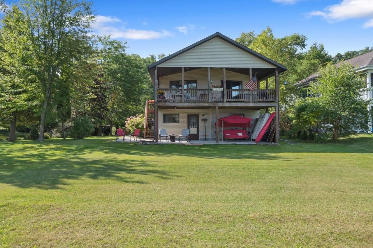 Property Photo: W954 Spring Grove Road WI 54971