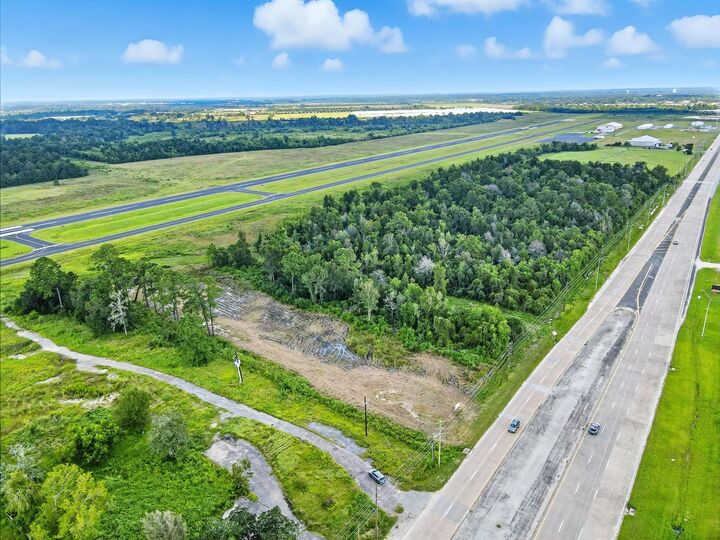 Property Photo:  3580 State Highway 87  TX 77630 