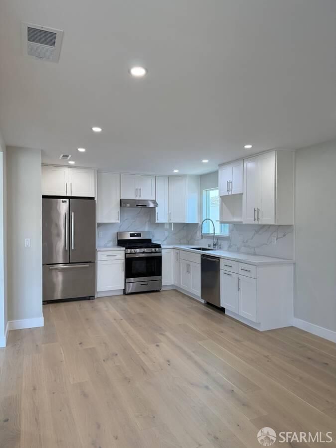 Property Photo:  257 Saint Francis Boulevard  CA 94015 