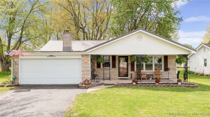 Property Photo:  2421 Cypress Street  IN 47250 