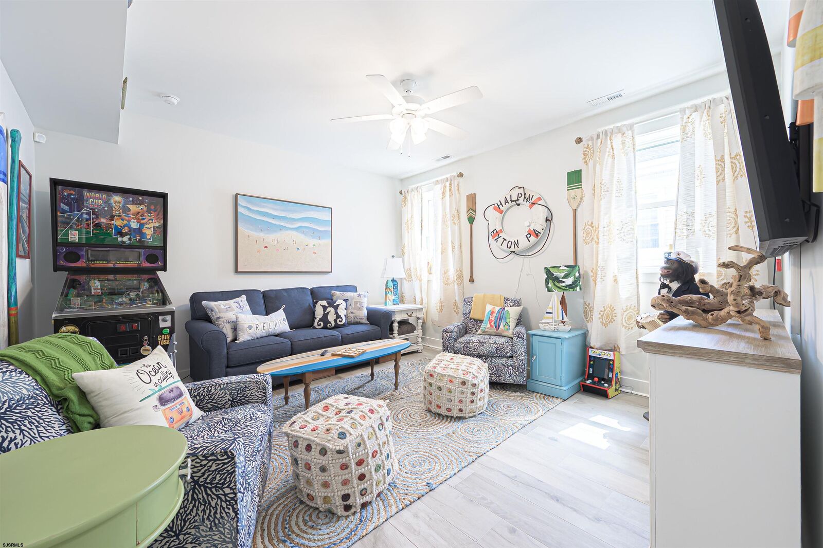 Property Photo:  111 Hamilton Pl  NJ 08203-0000