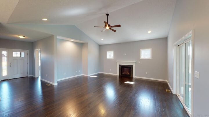 Property Photo: 318 Capen Street CT 06095