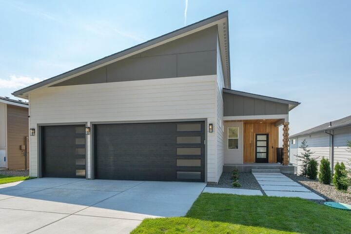 4219 W Bush Dr  Spokane WA 99208 photo