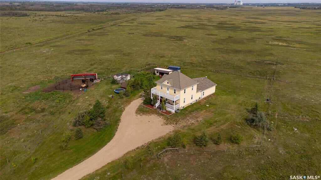 Property Photo: Rural Address SK S0K 2T0