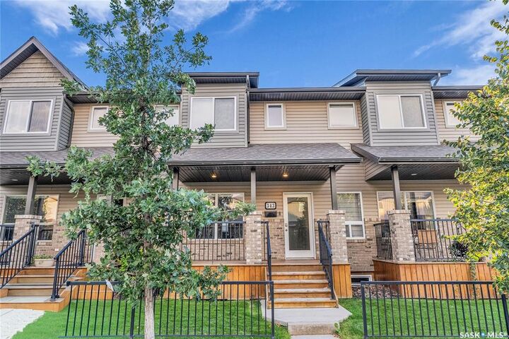 Property Photo:  343 Willowgrove Lane  SK S7W 0H5 