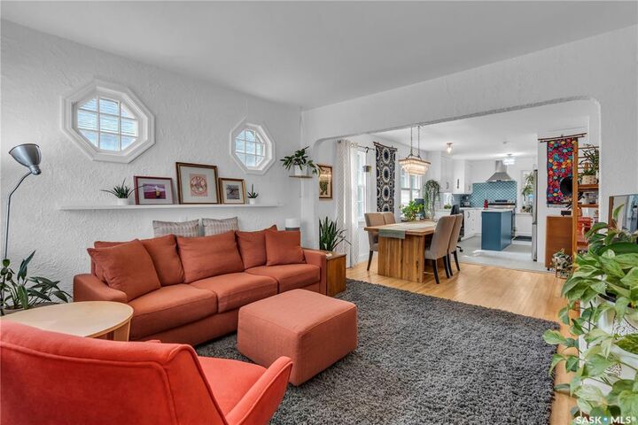 Photo de la propriété: 2256 Edgar Street SK S4N 3K9