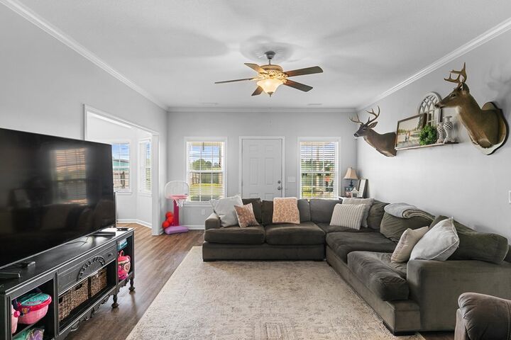 Property Photo:  122 Scarlet Oaks Court  AL 36301 
