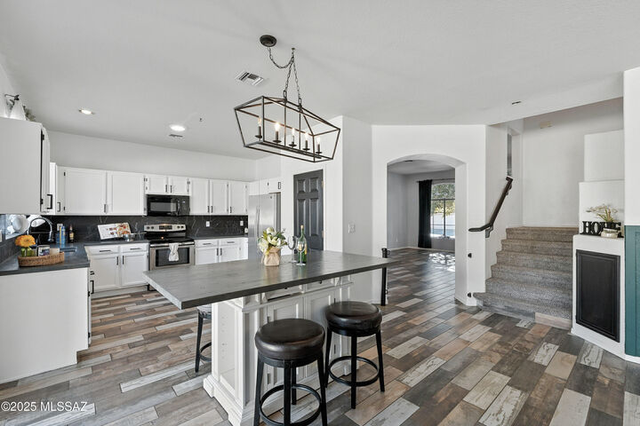 11736 N Rain Rock Way  Oro Valley AZ 85737 photo