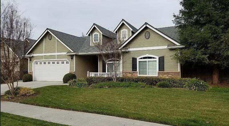 Property Photo: 3036 W Connelly Avenue CA 93291