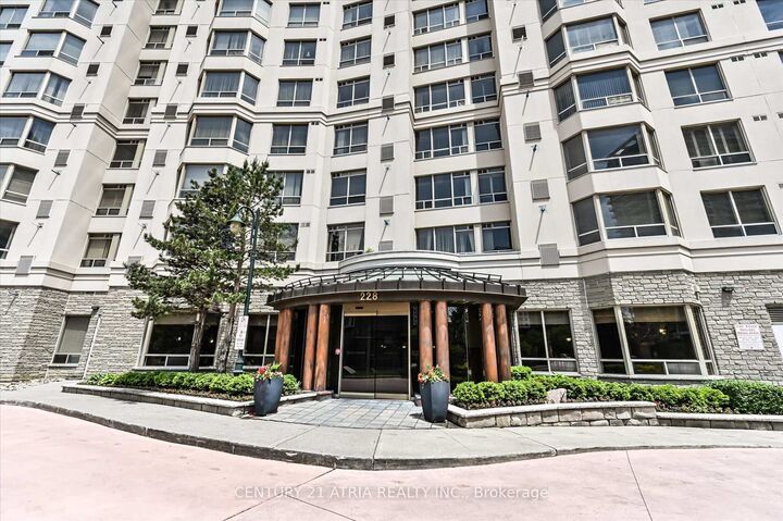 Photo de la propriété:  228 Bonis Avenue 1712  ON M1T 3W4 