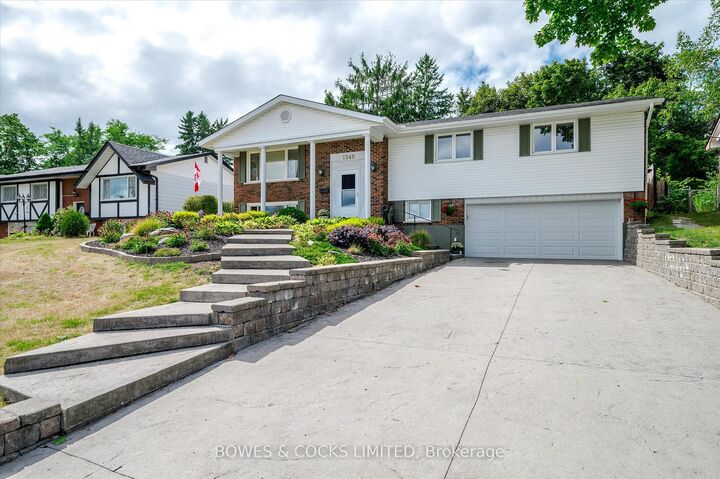 Property Photo: 1540 Cherryhill Road ON K9K 1A8