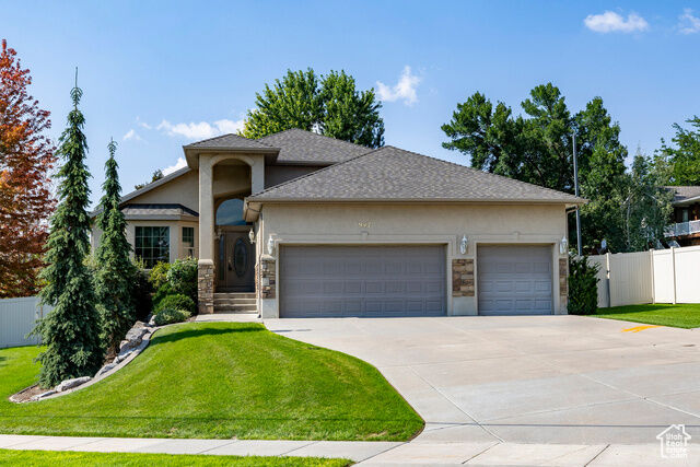 Property Photo: 947 E Green Rd UT 84037