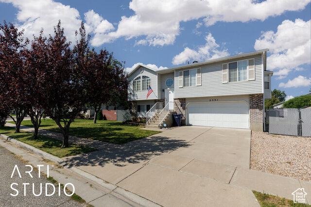 Property Photo: 5531 S 3275 W UT 84067