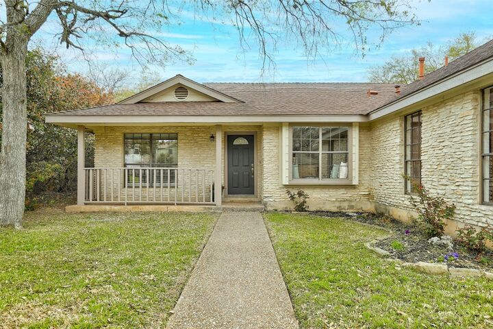 Property Photo: 3008 Peacemaker Street TX 78681