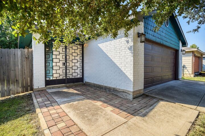 1517 Anise Drive  Austin TX 78741 photo