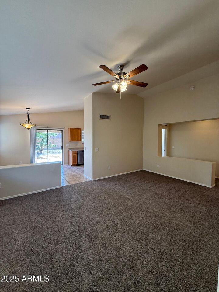 Property Photo: 15 E Peppergrass Place AZ 85143