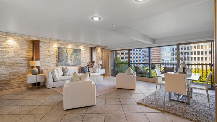 Property Photo: 500 N Street 902 CA 95814