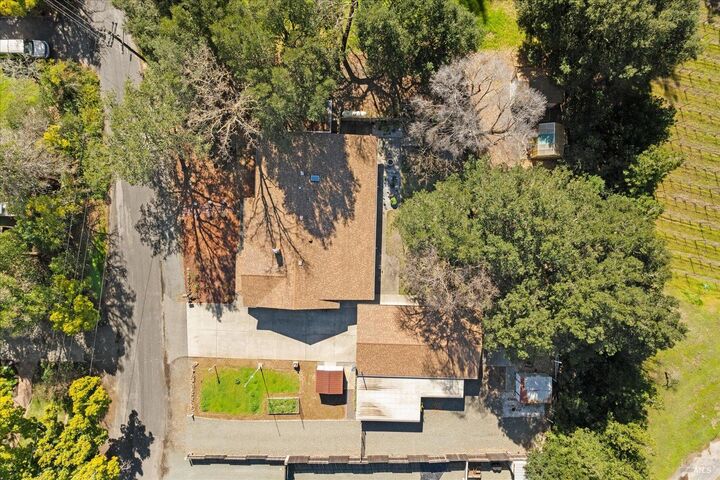 Property Photo: 1122 Petra Drive CA 94558