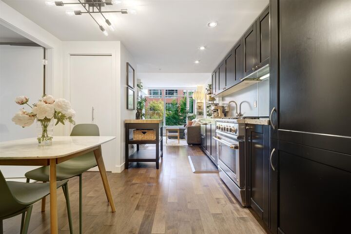 Property Photo:  1133 Homer Street 407  BC V6B 0B1 