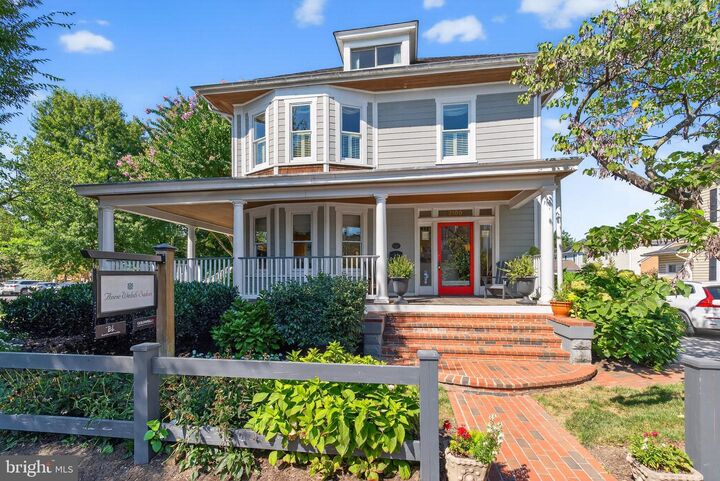 2100 Mount Vernon Avenue  Alexandria VA 22301 photo