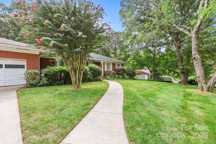 Property Photo:  921 Confederate Avenue  NC 28144